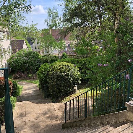 Apartamento Le Seuil Chartres Exterior foto