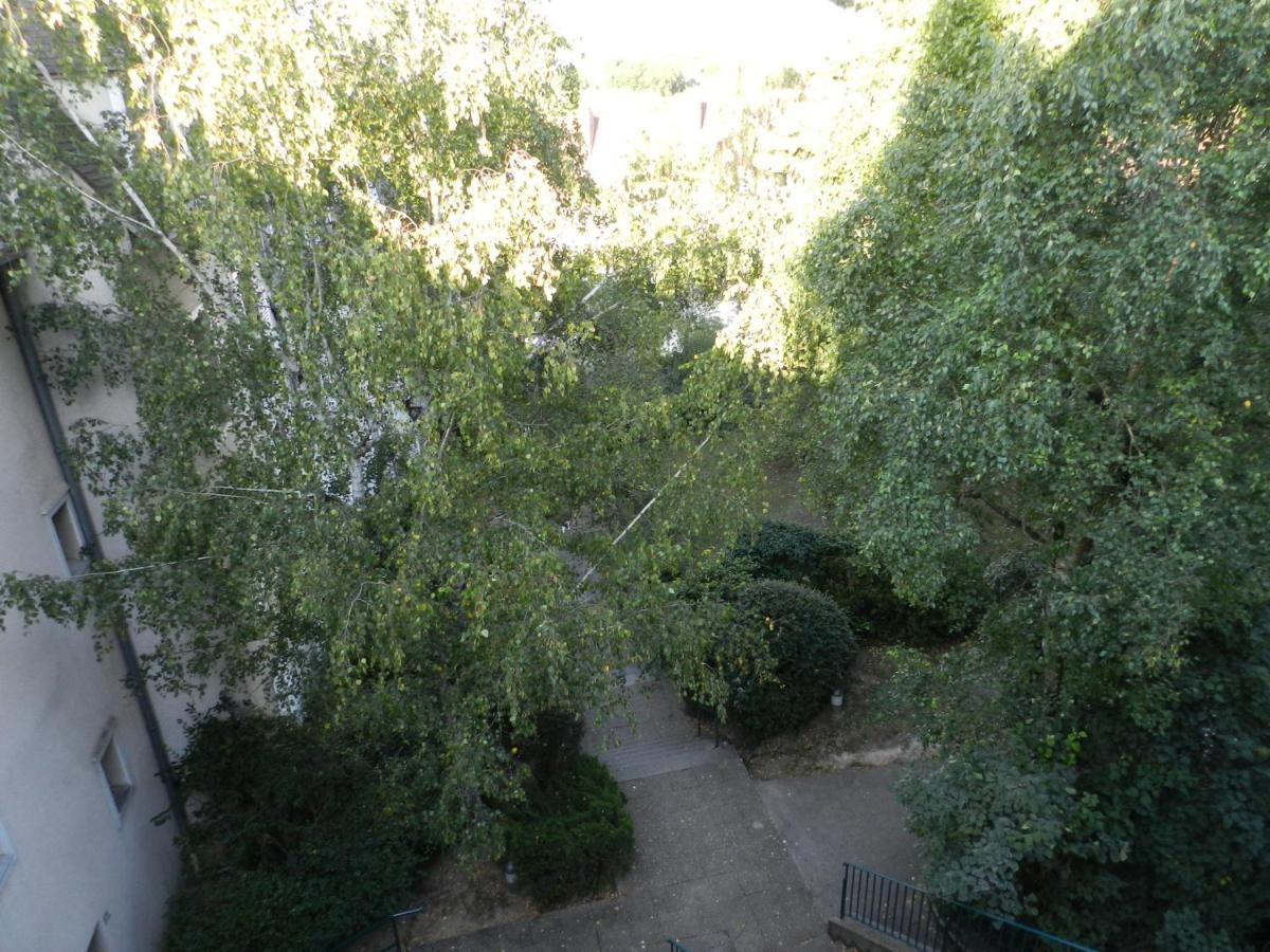 Apartamento Le Seuil Chartres Exterior foto